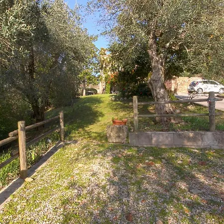 Il Giardino Del Giuggiolo Apartment *